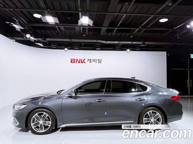 Hyundai Grandeur 2018 — photo 3