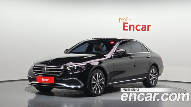 Mercedes-Benz E-Class 2021 — photo 1