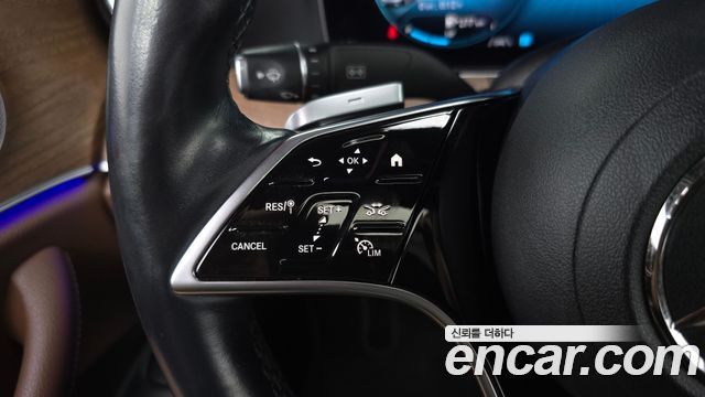 Mercedes-Benz E-Class 2021 — photo 22