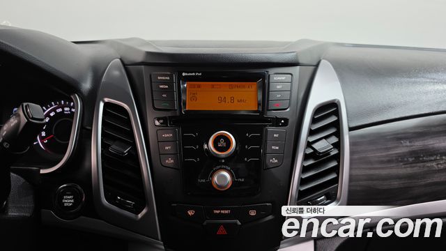 KG Mobility KORANDO 2016 — photo 13