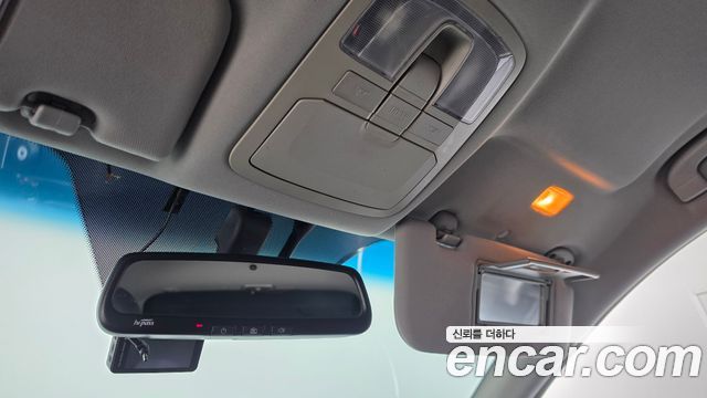 KG Mobility KORANDO 2016 — photo 17