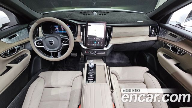 Volvo XC90 2026 — photo 10