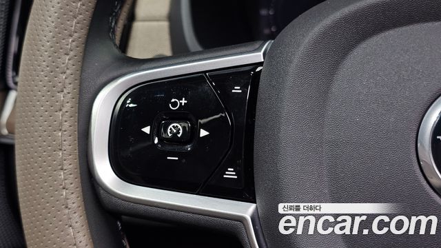 Volvo XC90 2026 — photo 21