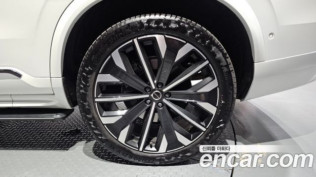 Volvo XC90 2026 — photo 7