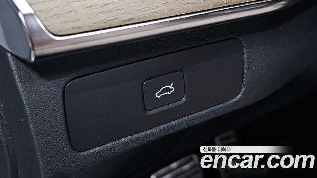 Volvo XC90 2026 — photo 27