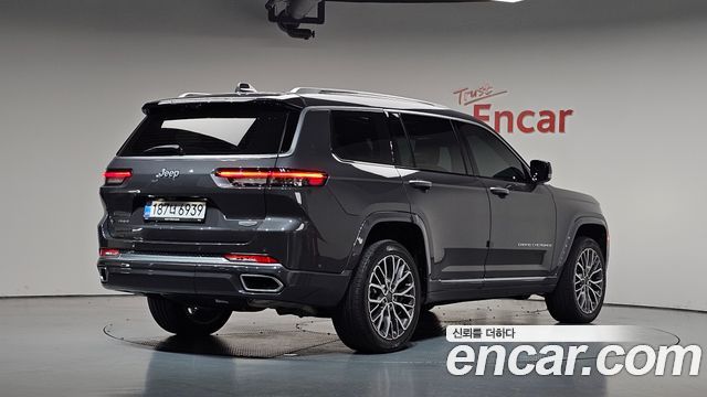 Jeep Cherokee 2021 — photo 2