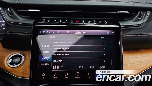 Jeep Cherokee 2021 — photo 31
