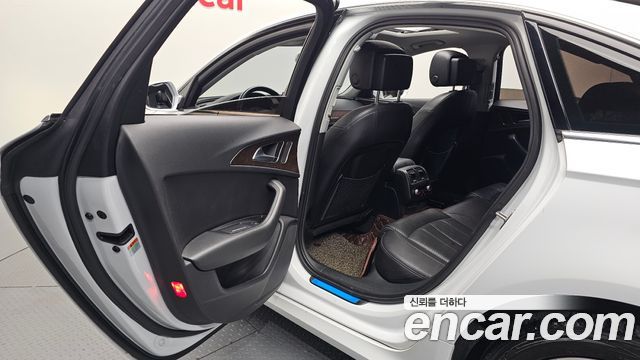 Audi A6 2016 — photo 12