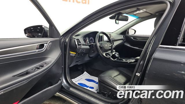 Hyundai Grandeur 2018 — photo 13