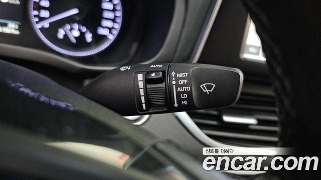 Hyundai Grandeur 2018 — photo 24
