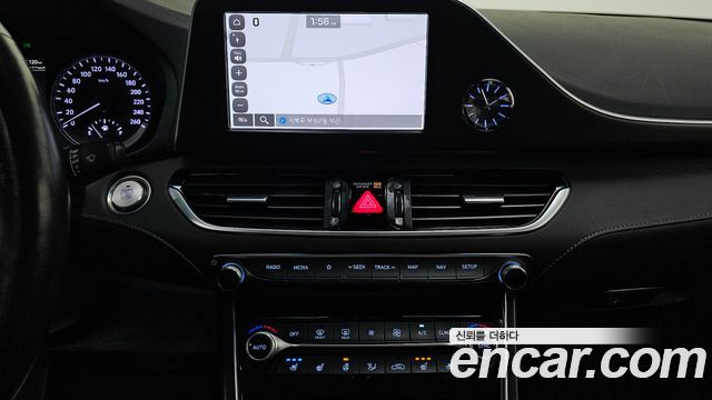Hyundai Grandeur 2018 — photo 25