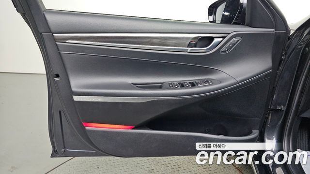 Hyundai Grandeur 2018 — photo 14