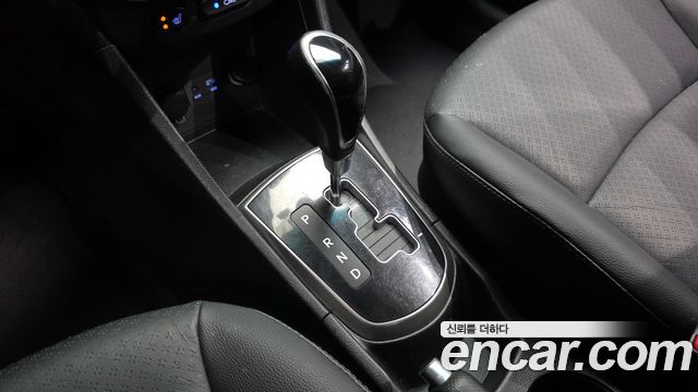 Hyundai Accent 2018 — photo 9