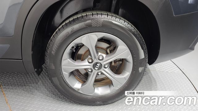 Kia Seltos 2020 — photo 7