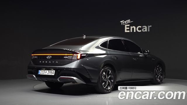 Hyundai Sonata 2024 — photo 2
