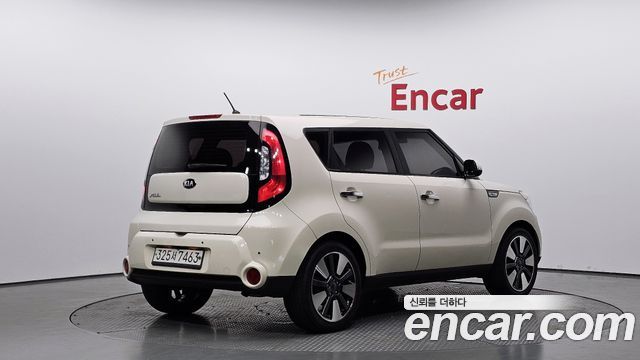 Kia Soul 2014 — photo 2