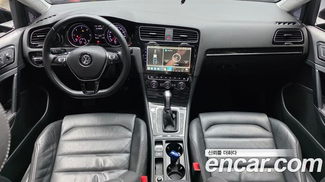 Volkswagen Golf 2015 — photo 10