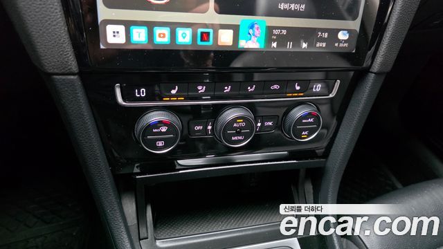 Volkswagen Golf 2015 — photo 23