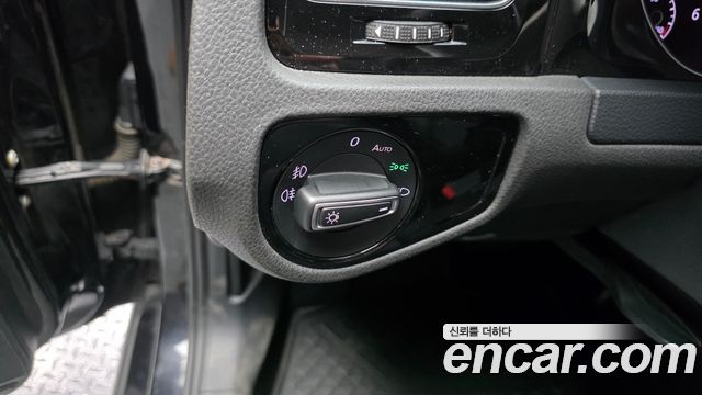 Volkswagen Golf 2015 — photo 24