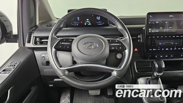 Hyundai Staria 2022 — photo 14