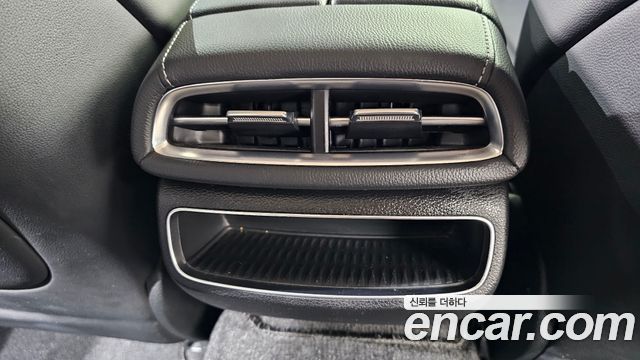 Genesis G80 2021 — photo 28
