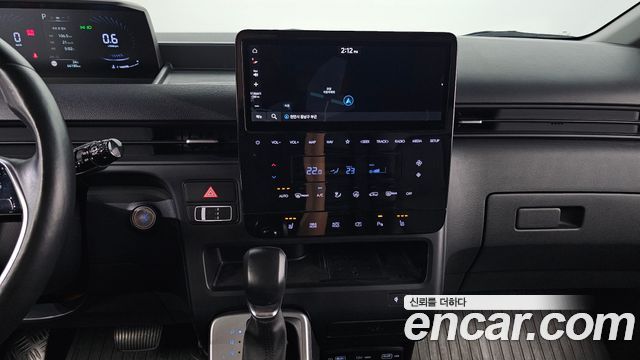 Hyundai Staria 2022 — photo 15