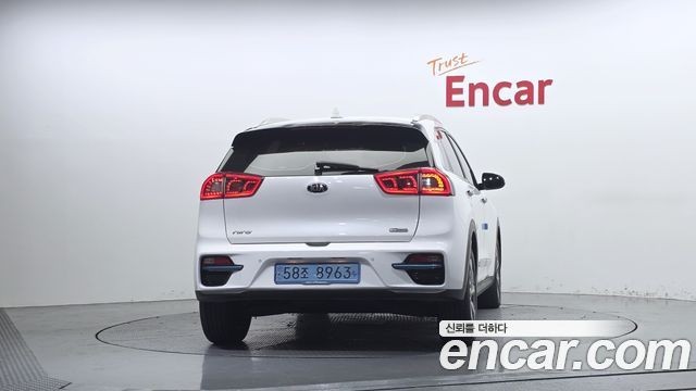 Kia Niro 2019 — photo 4