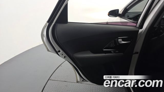 Kia Niro 2019 — photo 15