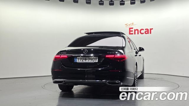 Mercedes-Benz S-Class 2022 — photo 4
