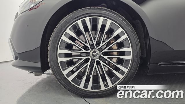 Mercedes-Benz S-Class 2022 — photo 5