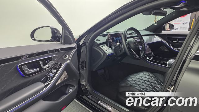 Mercedes-Benz S-Class 2022 — photo 10