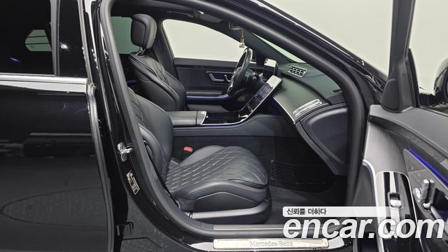 Mercedes-Benz S-Class 2022 — photo 11