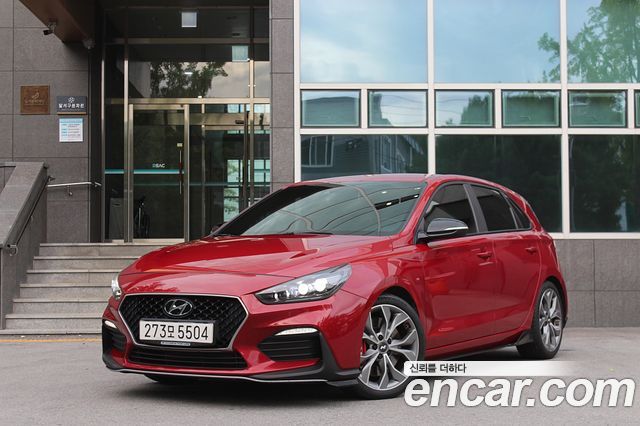 Hyundai i30 2020 — photo 1