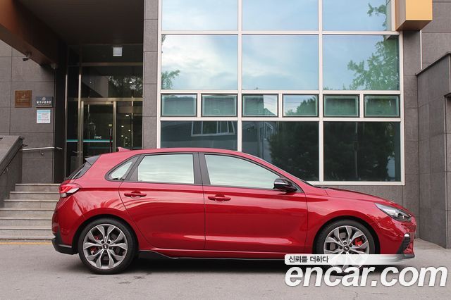 Hyundai i30 2020 — photo 3