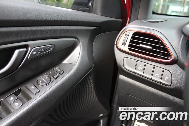 Hyundai i30 2020 — photo 8