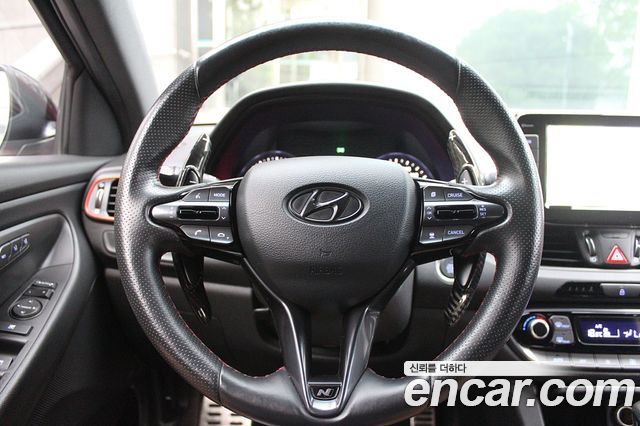 Hyundai i30 2020 — photo 9