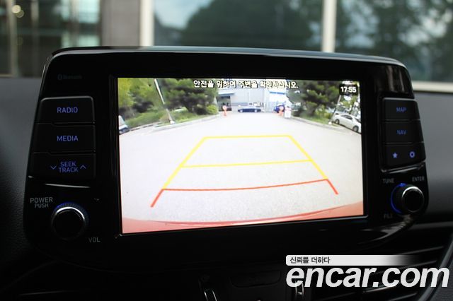 Hyundai i30 2020 — photo 12