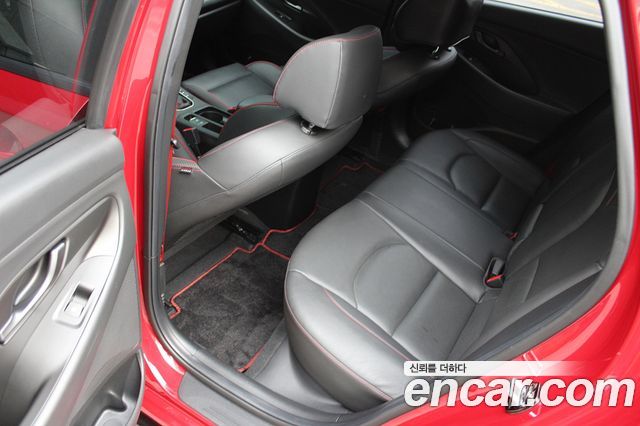 Hyundai i30 2020 — photo 15