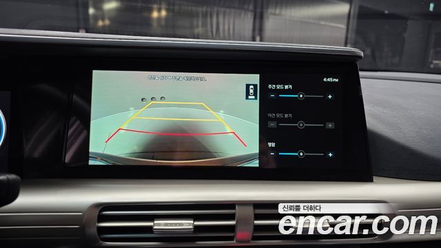 Hyundai Nexo 2022 — photo 21