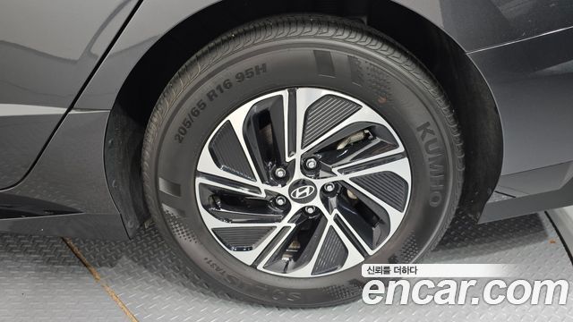 Hyundai Sonata 2025 — photo 7