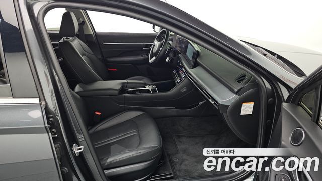 Hyundai Sonata 2025 — photo 16