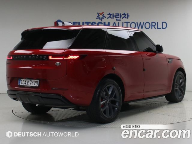 Land Rover Range Rover Sport 2023 — photo 2