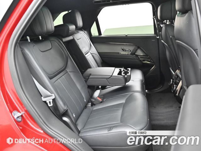 Land Rover Range Rover Sport 2023 — photo 12