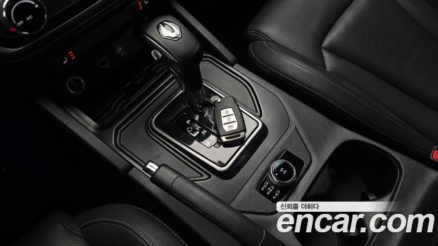 KG Mobility Rexton 2021 — photo 12