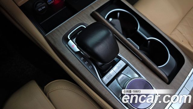 Kia K9 2022 — photo 9