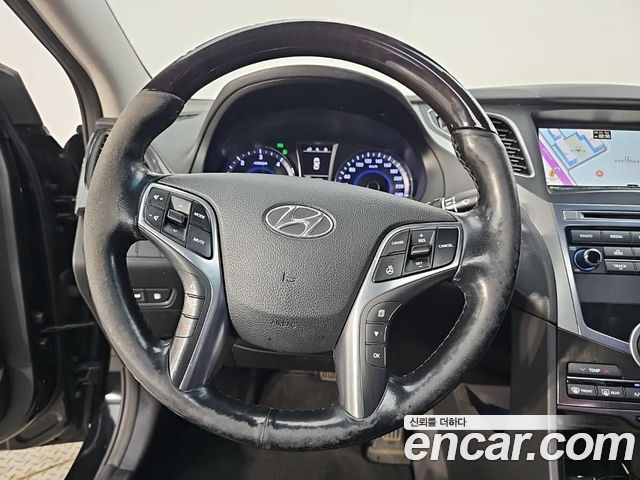 Hyundai Grandeur 2015 — photo 9
