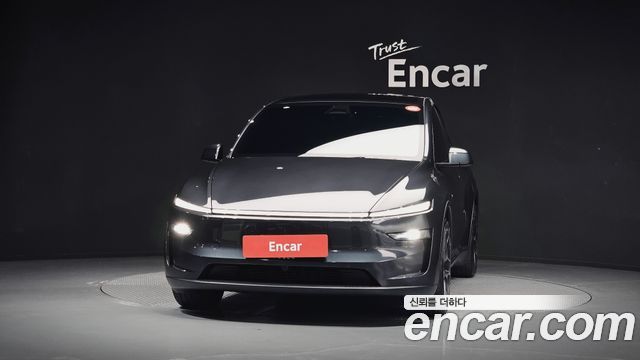 Tesla Model Y 2026 — photo 3
