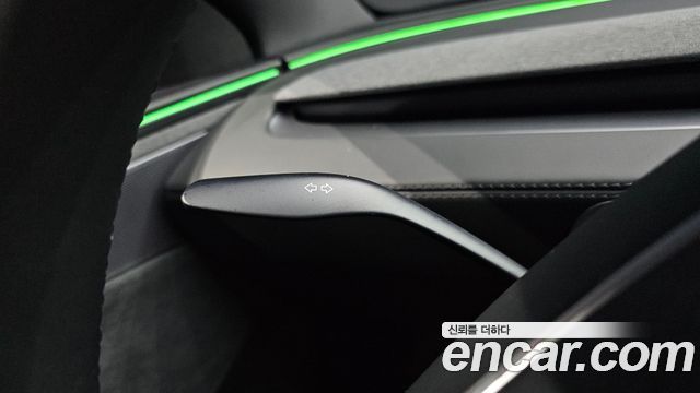 Tesla Model Y 2026 — photo 24