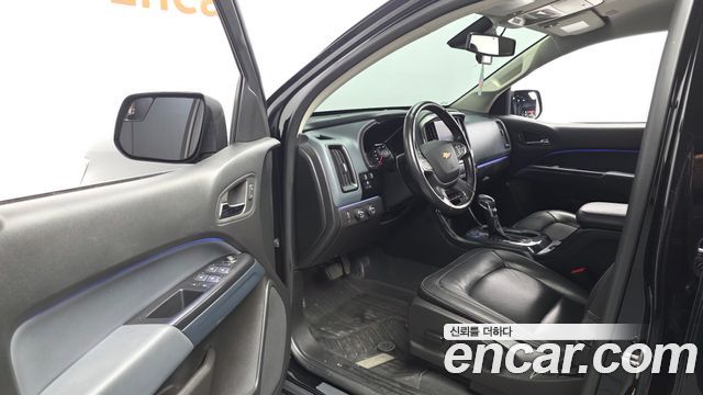 Chevrolet Korea Colorado 2022 — photo 13