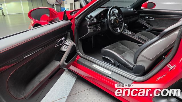 Porsche 718 2018 — photo 13